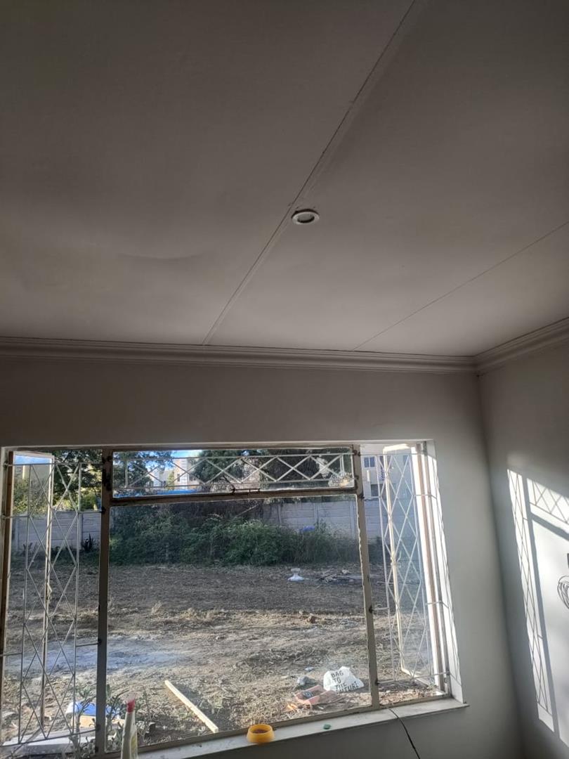 To Let 4 Bedroom Property for Rent in Pellissier Free State